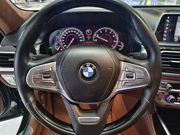 BMW 7 Series 2019