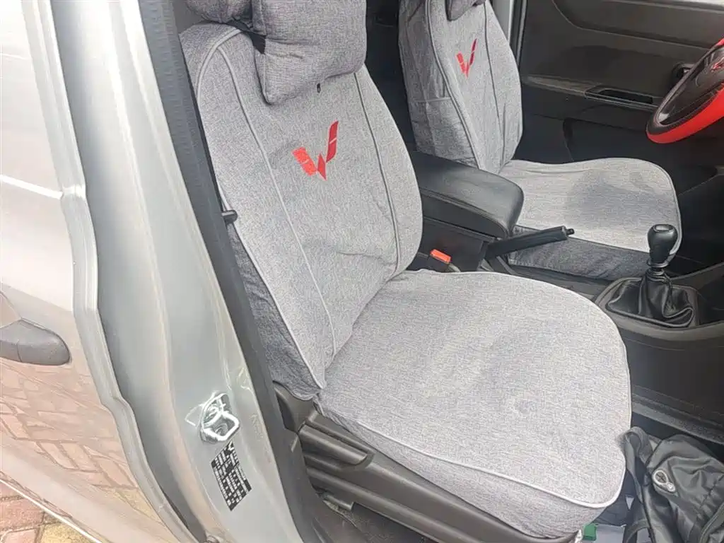 Wuling Hongguang V 2022 — фото 25