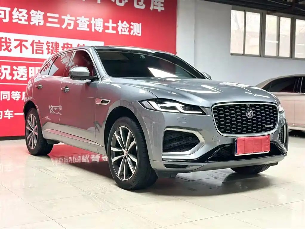 Jaguar F-PACE 2022 — фото 3