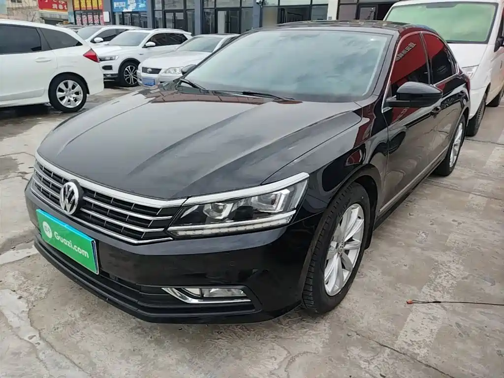 Volkswagen Passat 2018 — фото 2