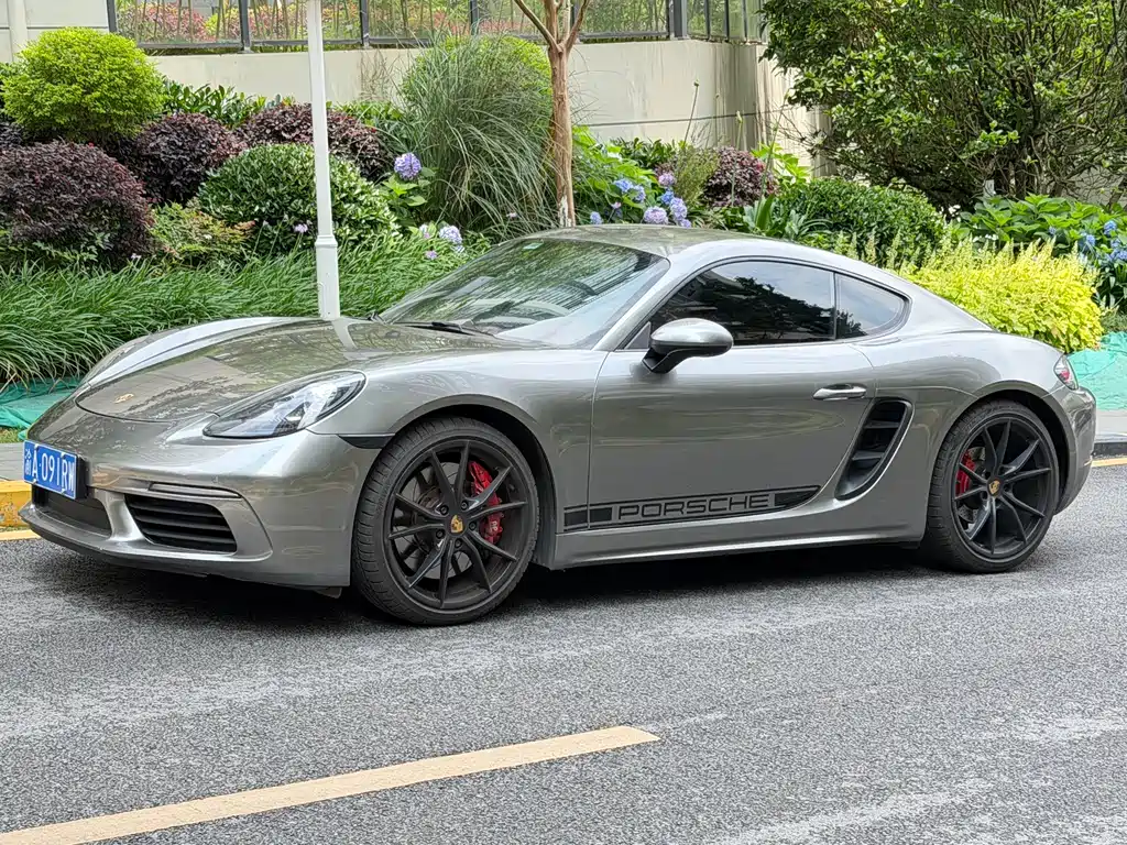 Porsche 718 2018 — фото 1