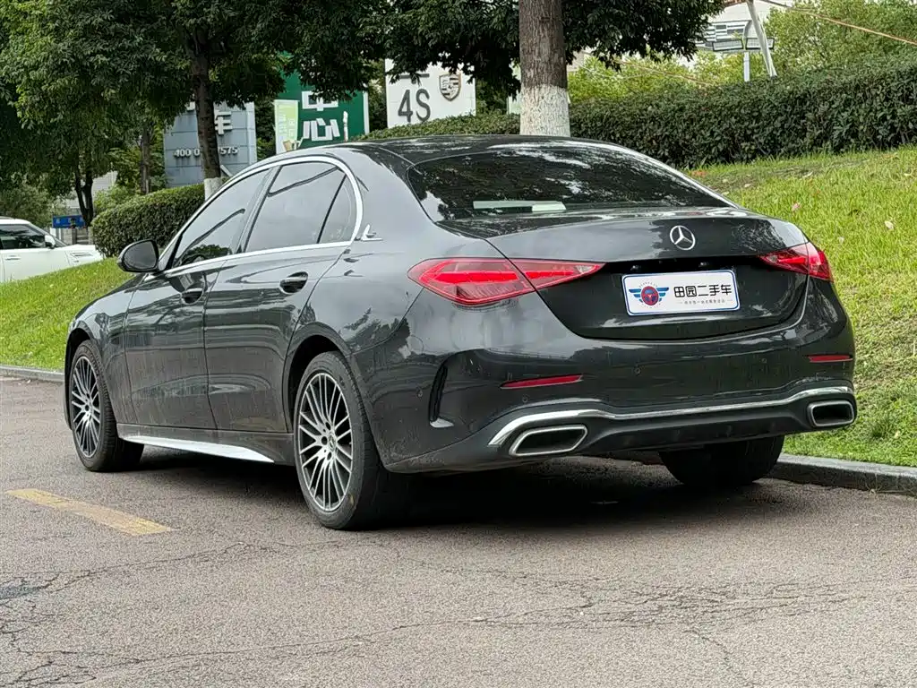Mercedes-Benz C-Class 2022