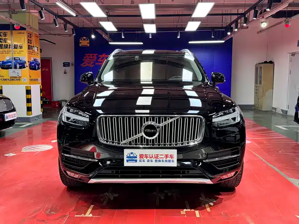 Volvo XC90 2019