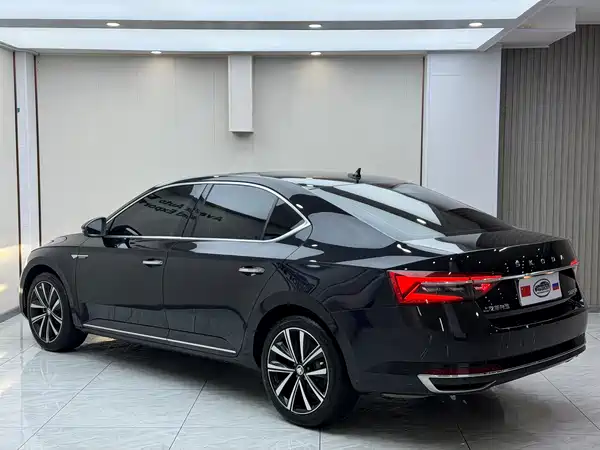 Skoda Superb 2024