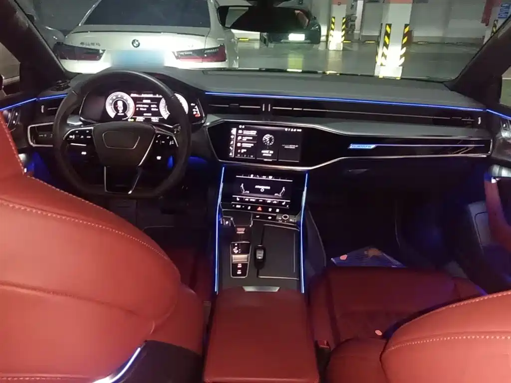 Audi A7L 2023 — фото 10