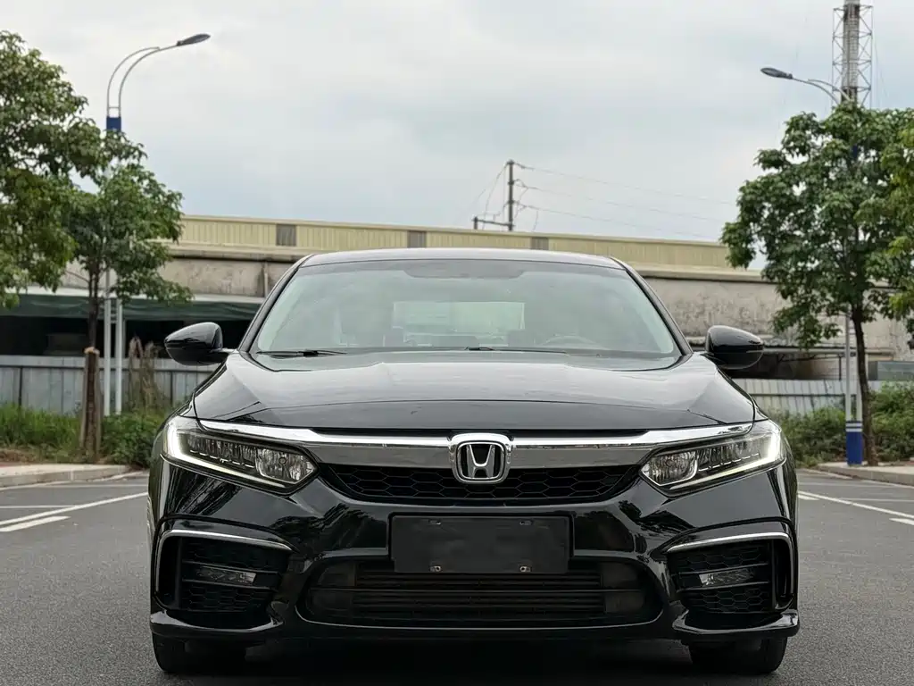Honda Inspire 2021 — фото 2