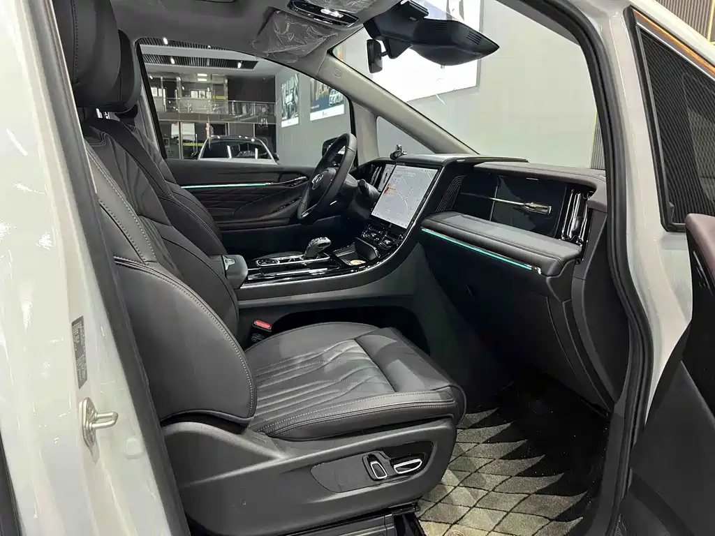 GAC Motor Trumpchi M8 2025