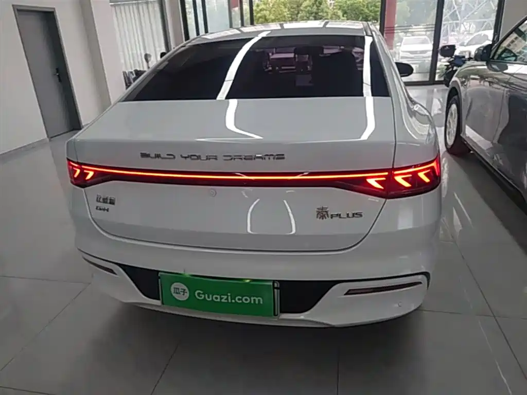 BYD Qin PLUS 2023 — фото 6