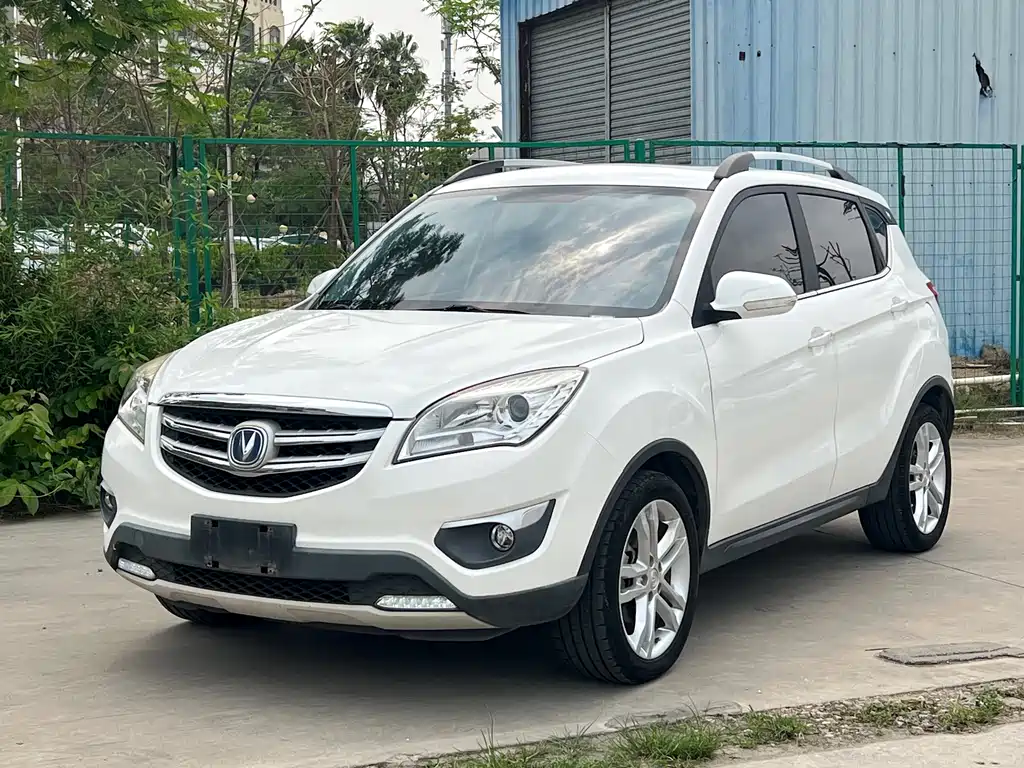 Changan CS35 2017 — фото 1