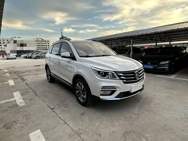 Baojun 560 2018