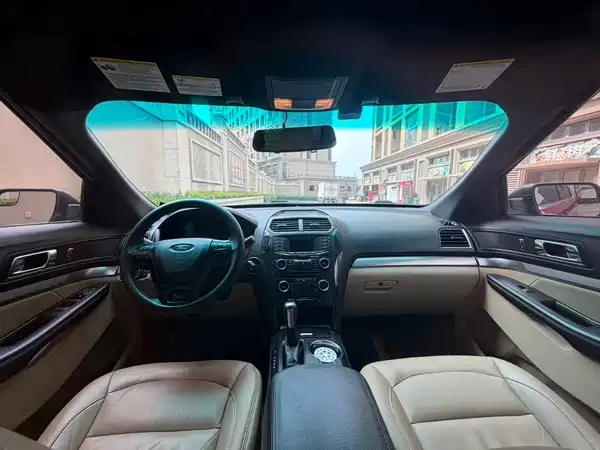 Ford Explorer 2016