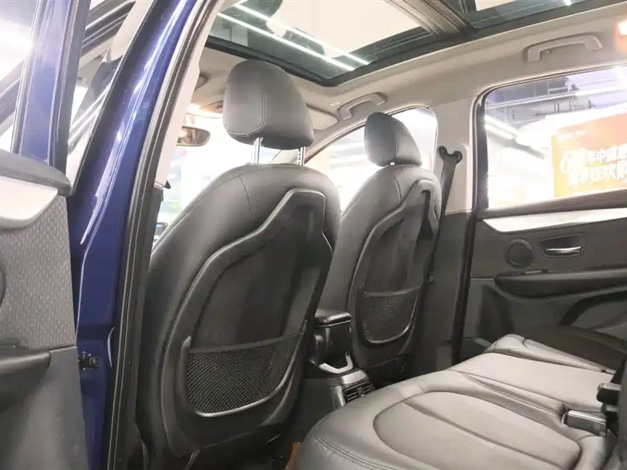 BMW 2 Series Gran Tourer 2016 — фото 16