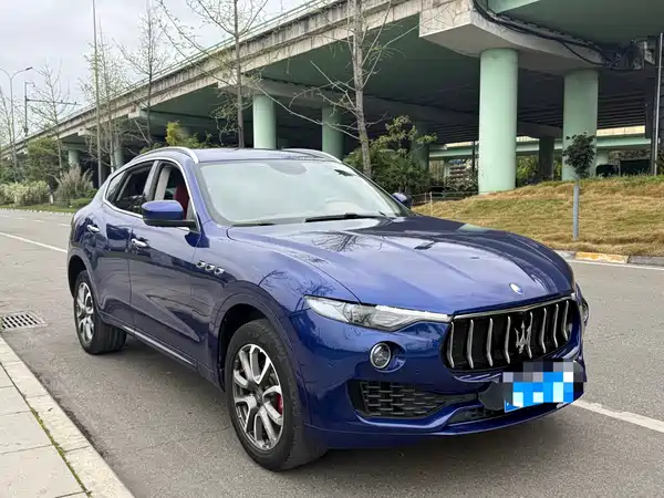 Maserati Levante 2016