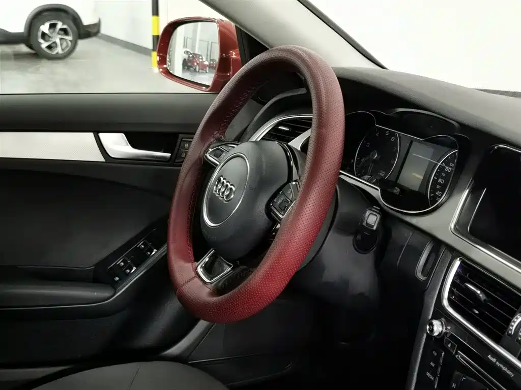Audi A4L 2013 — фото 22
