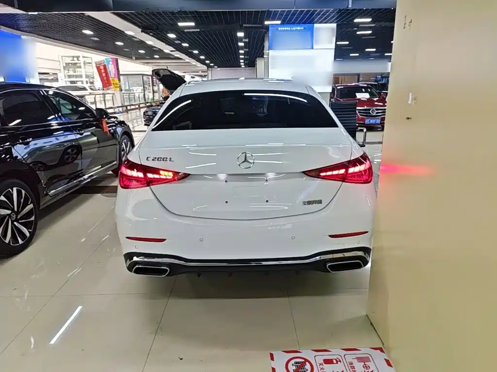 Mercedes-Benz C-Class 2022