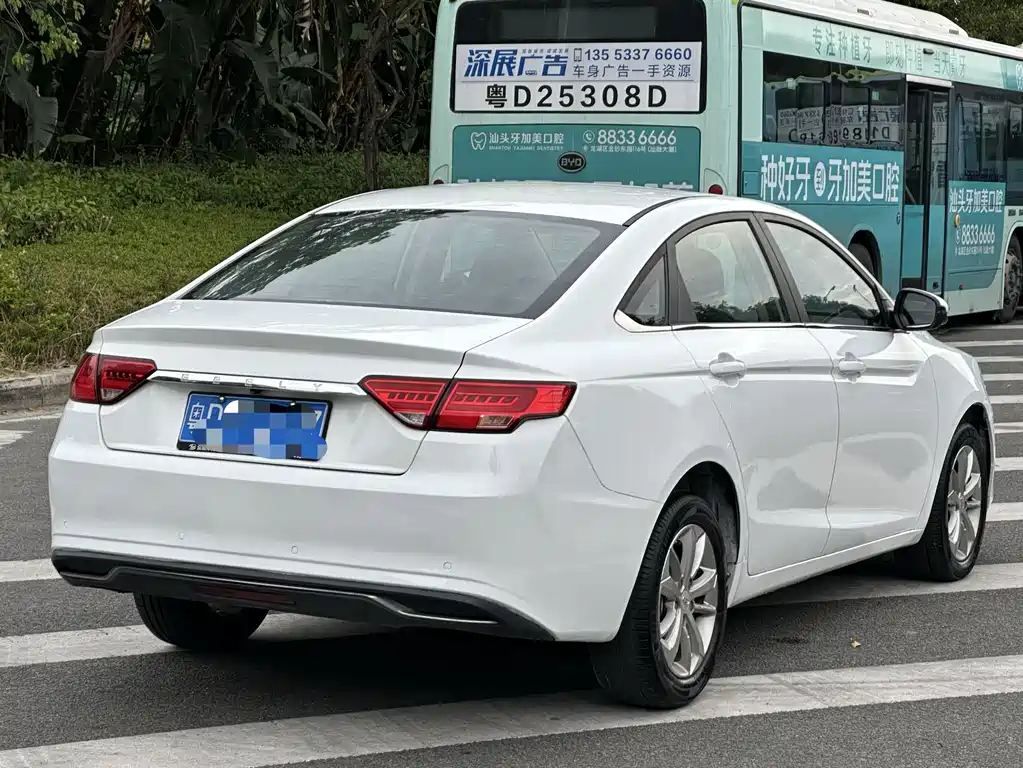 Geely Emgrand GL 2019 — фото 10