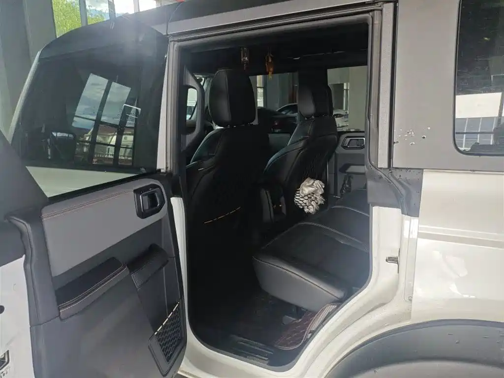 Ford Bronco 2026