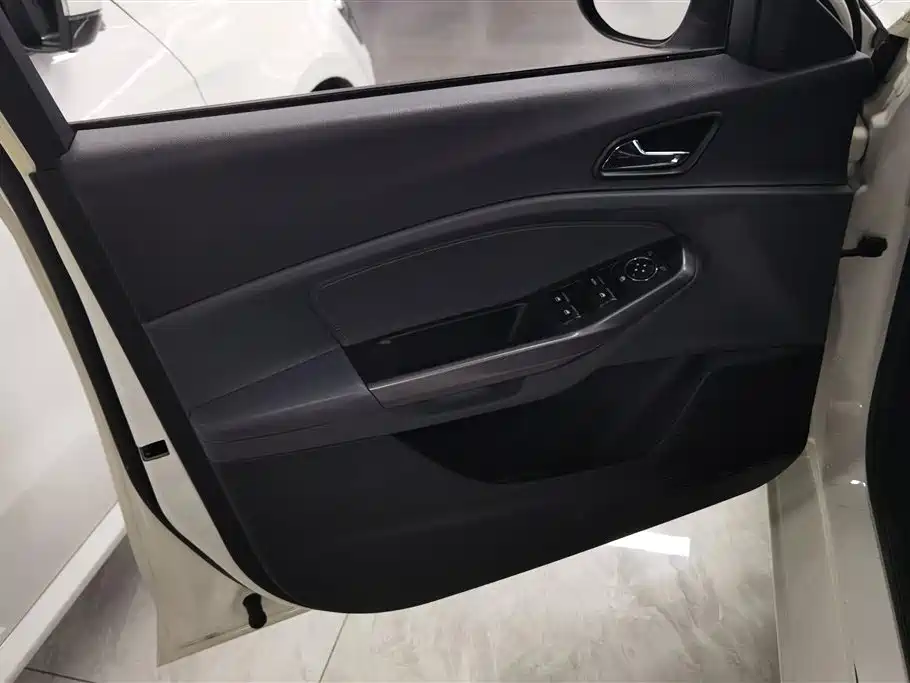Ford Escort 2017