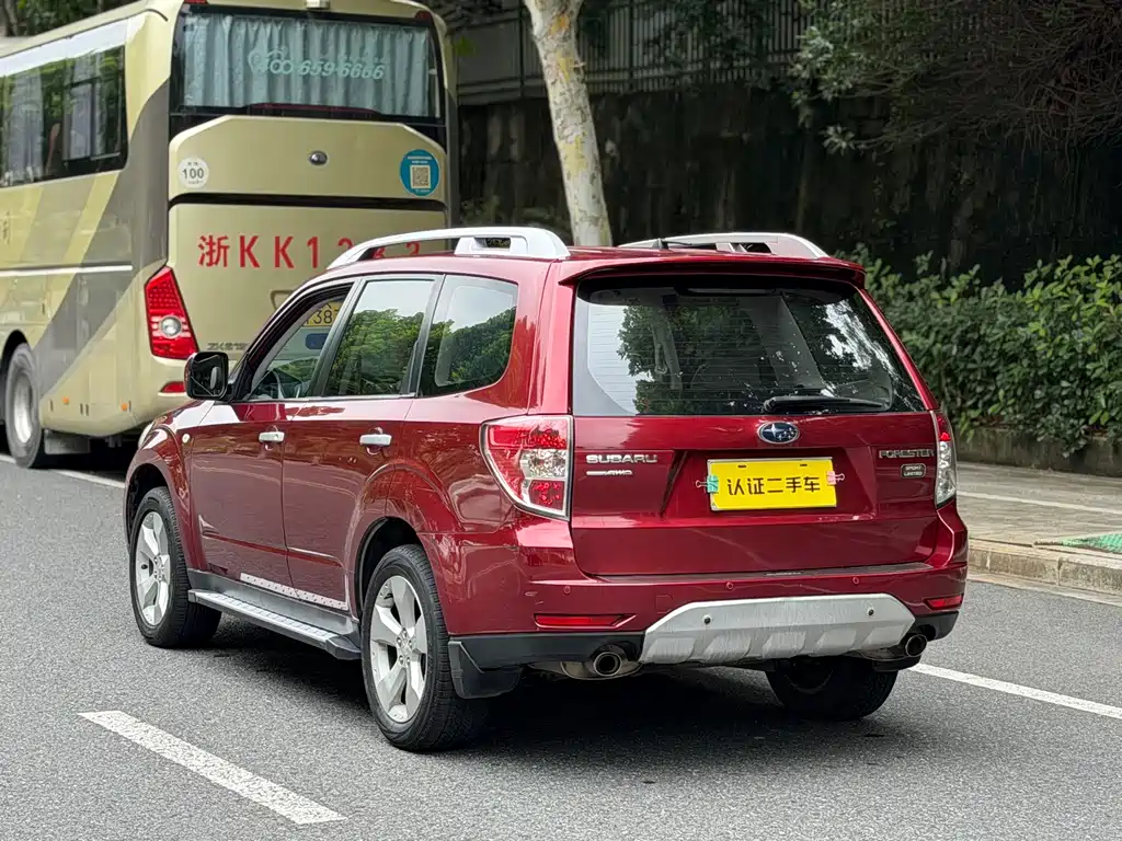 Subaru Forester 2011 — фото 21