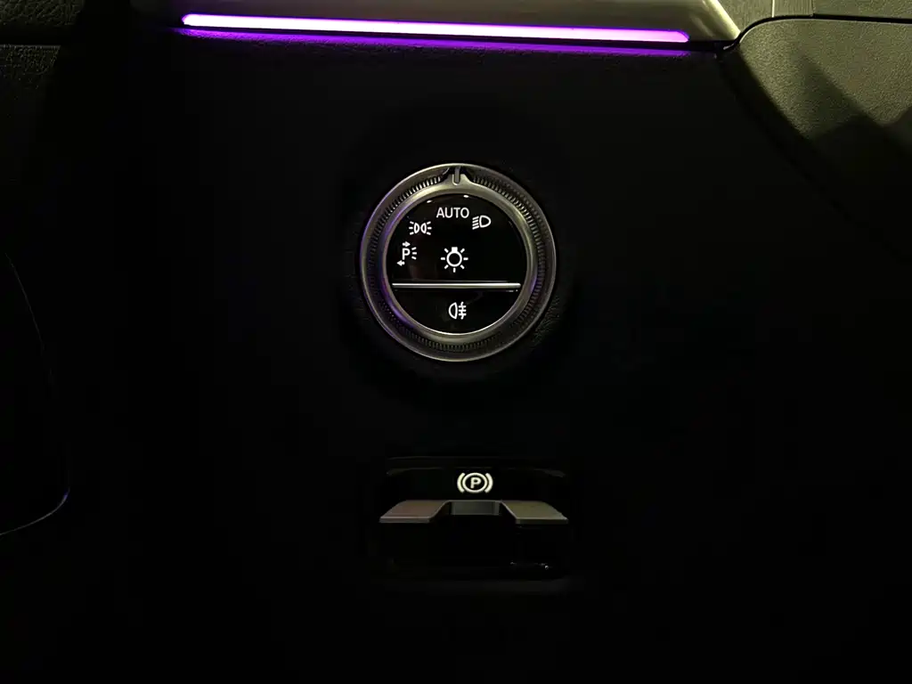 Mercedes-Benz C-Class 2021 — фото 20