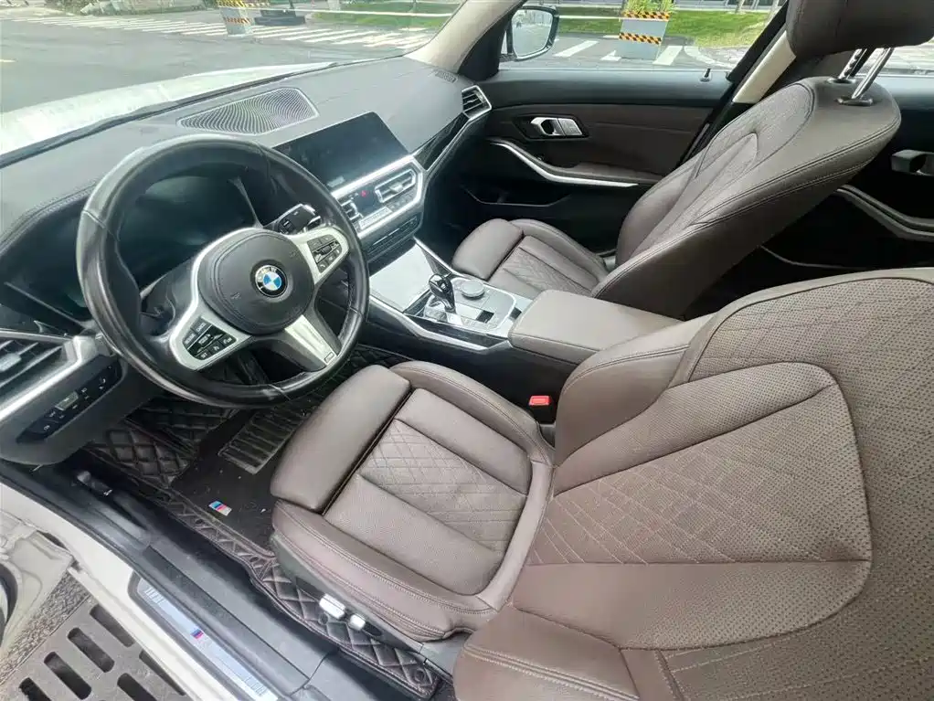 BMW 3 Series 2022 — фото 12