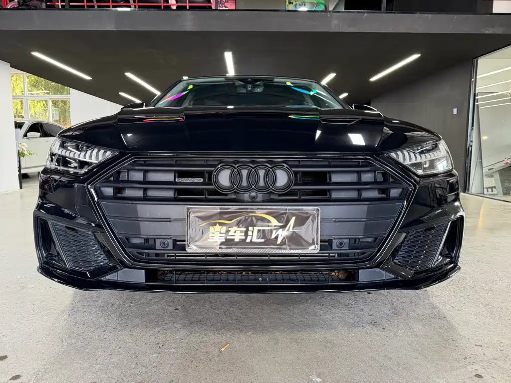 Audi A7L 2023 — фото 2