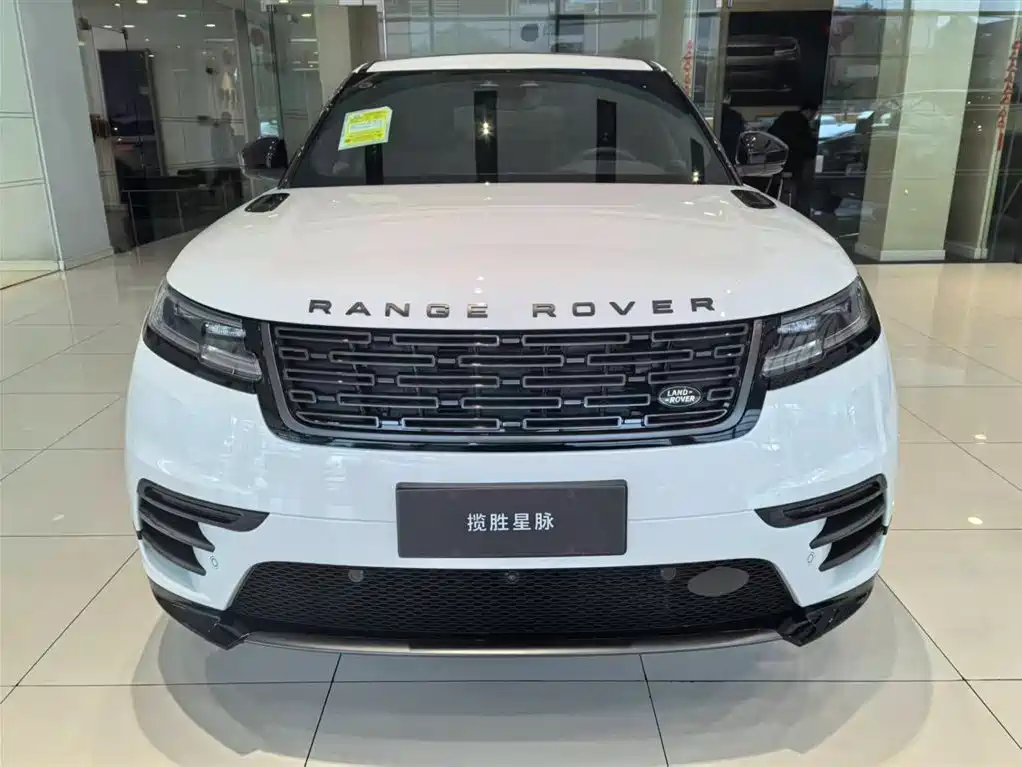 Land Rover Velar 2026 — фото 2