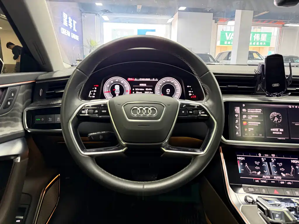 Audi A7L 2023 — фото 8