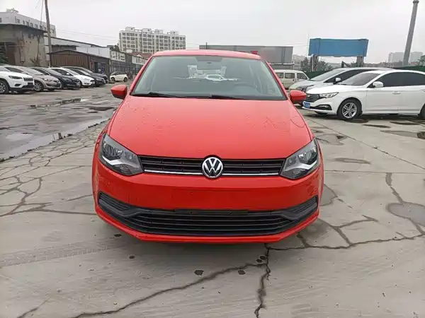 Volkswagen Polo 2016
