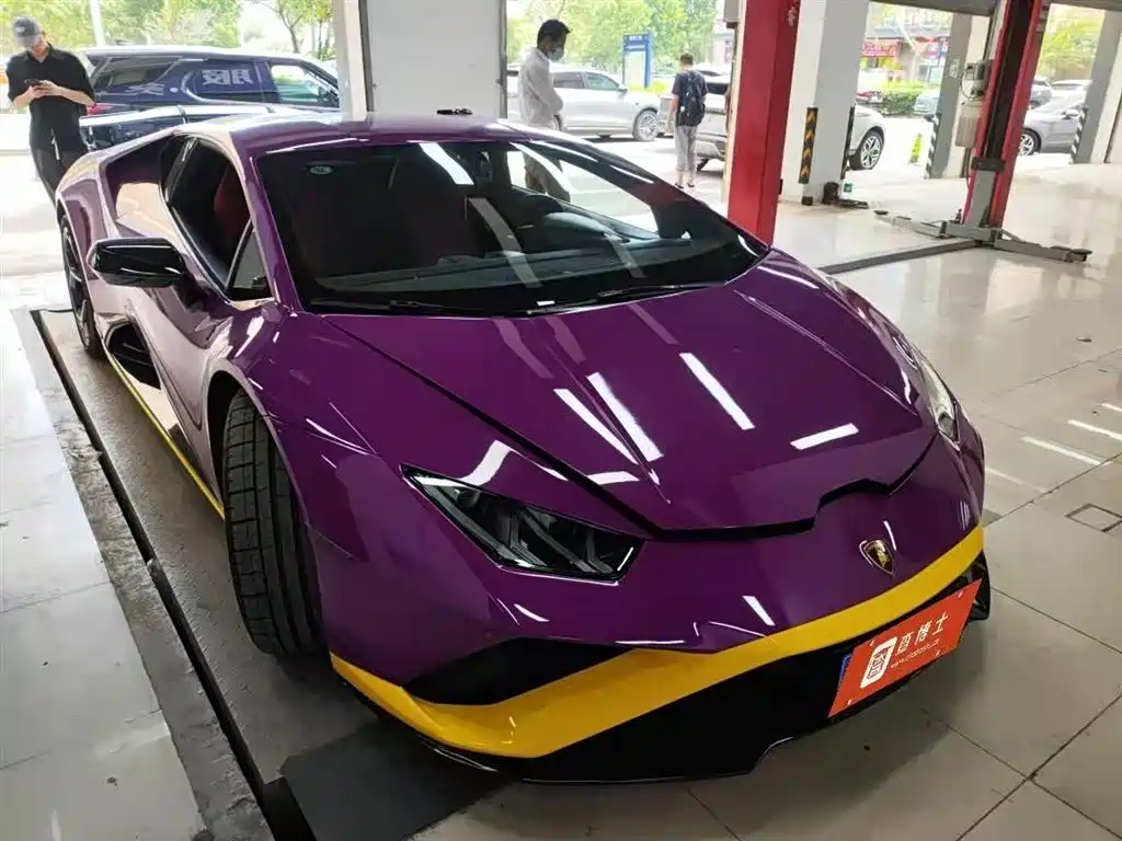 Lamborghini Huracán 2021 — фото 2