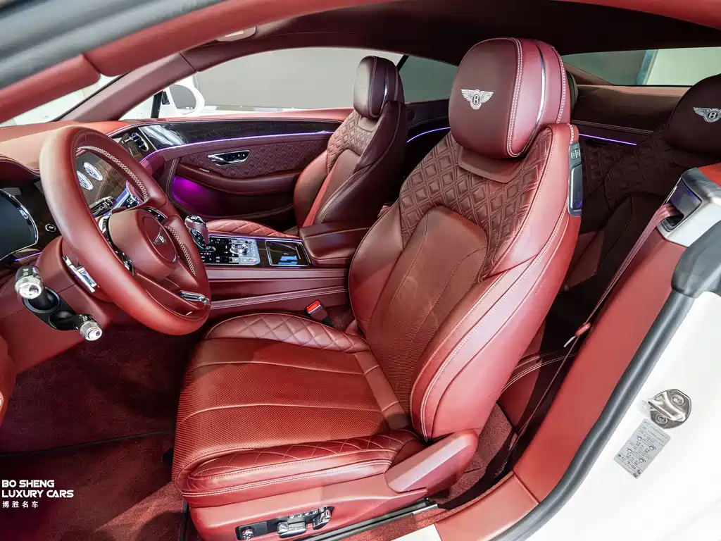 Bentley Continental 2020 — фото 33