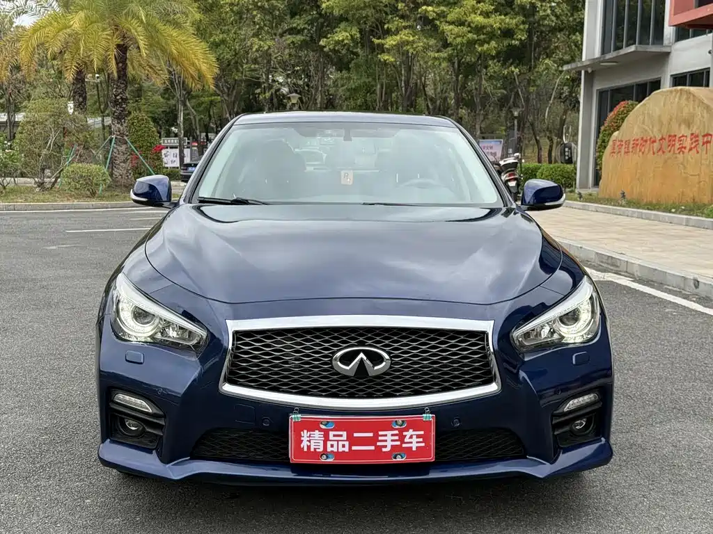 Infiniti Q50L 2016 — фото 2