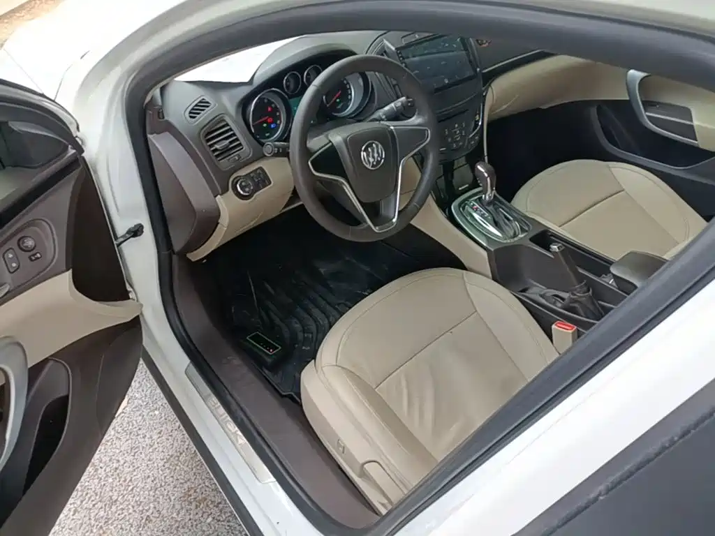 Buick Regal 2014 — фото 16
