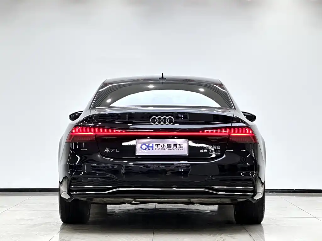 Audi A7L 2023 — фото 5