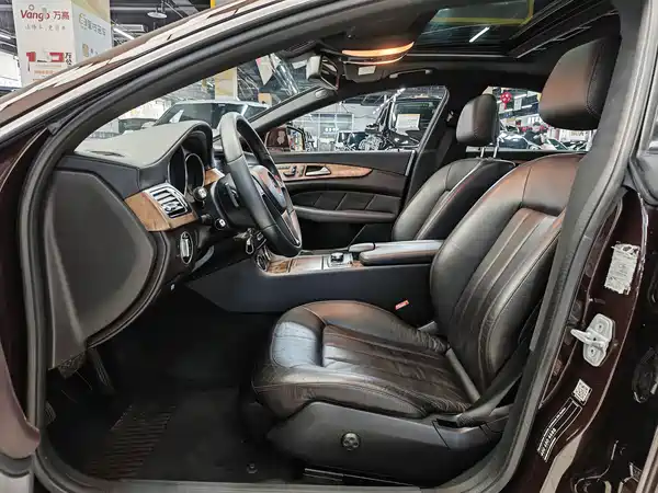 Mercedes-Benz CLS 2012