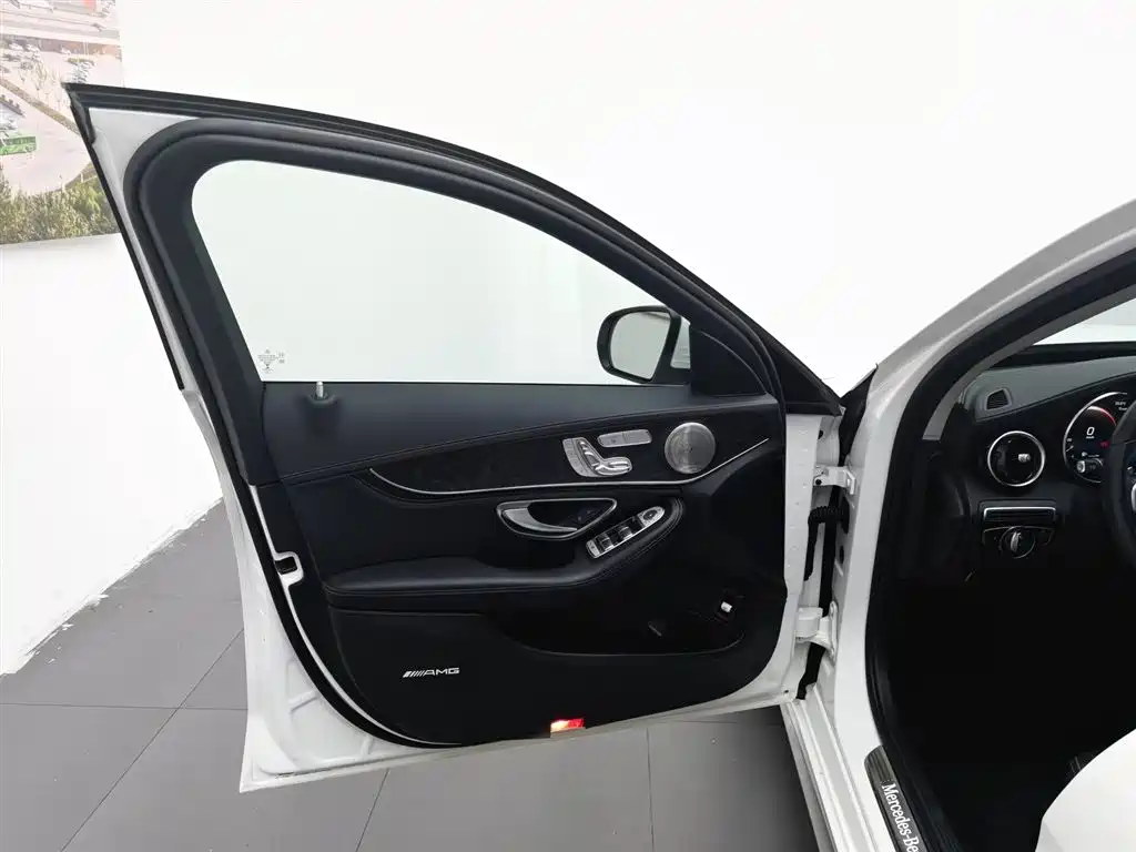 Mercedes-Benz C-Class 2020 — фото 8