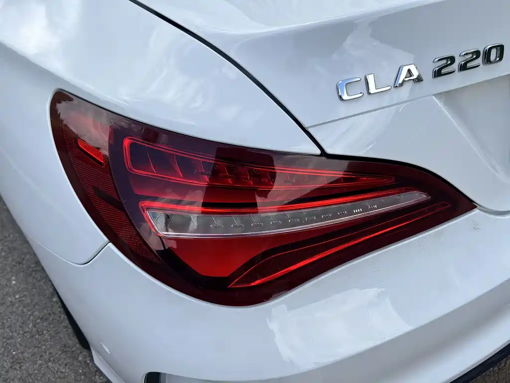 Mercedes-Benz CLA 2018 — фото 25