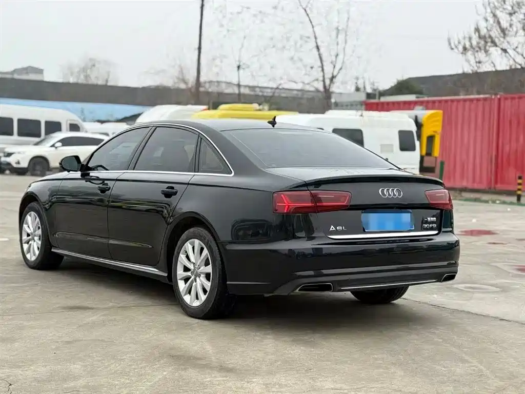 Audi A6L 2016 — фото 7