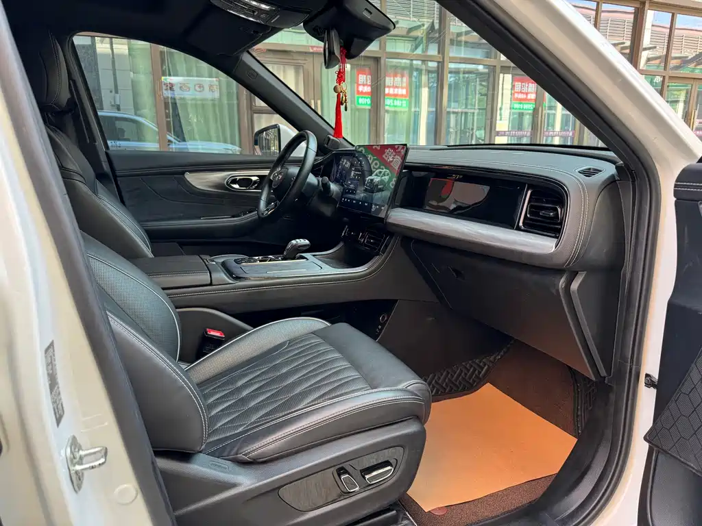 GAC Motor Trumpchi GS8 2023 — фото 13