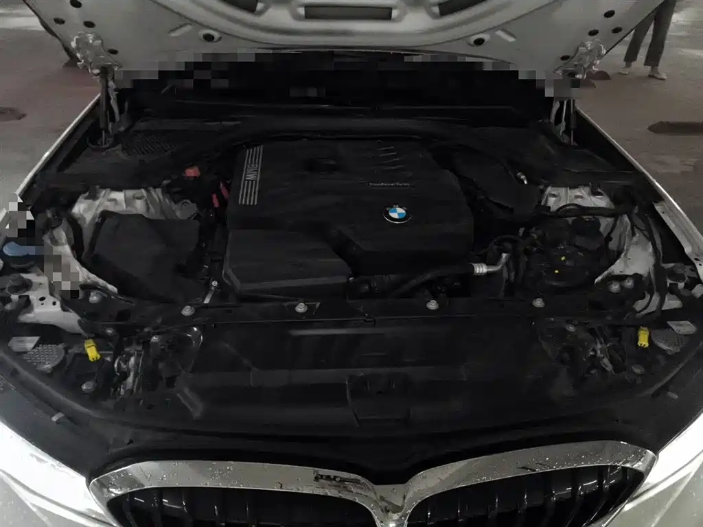 BMW 3 Series 2020 — фото 17