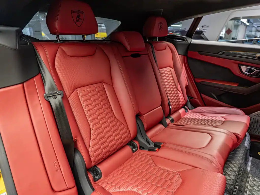 Lamborghini Urus 2022 — фото 10