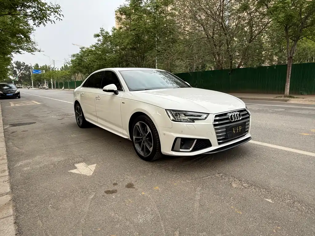 Audi A4L 2020 — фото 3