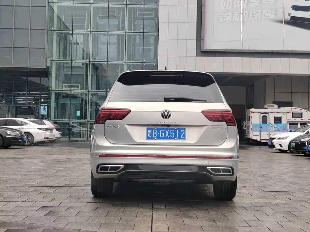 Volkswagen Tiguan L 2023 — фото 16