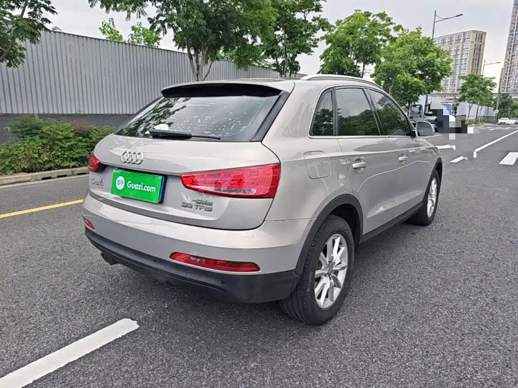 Audi Q3 2015