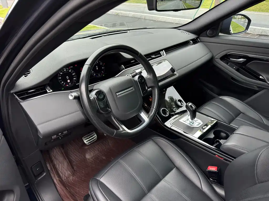 Land Rover Evoque 2020 — фото 3