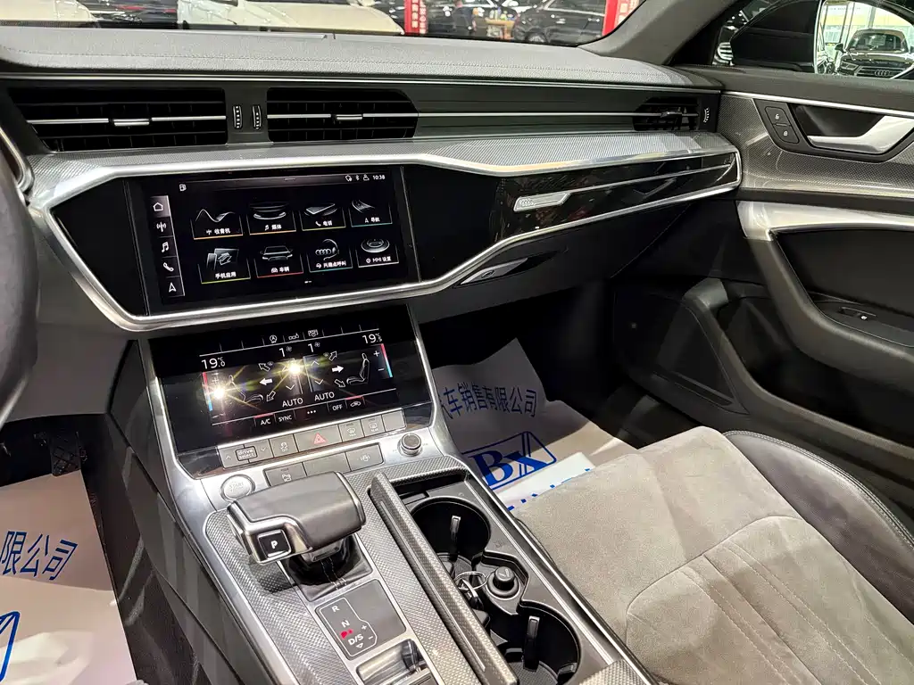 Audi A6L 2020 — фото 15