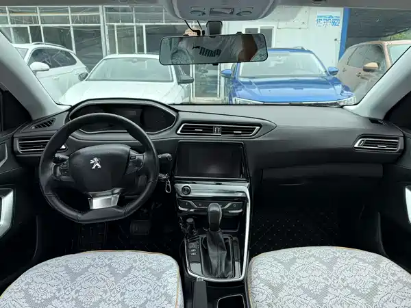 Peugeot 308 2018