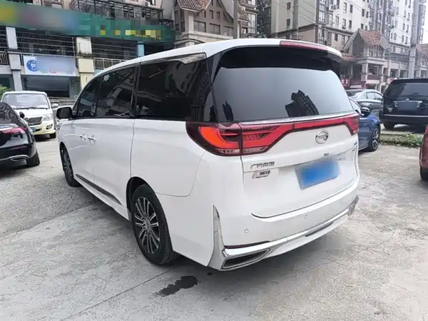GAC Trumpchi M8 2021