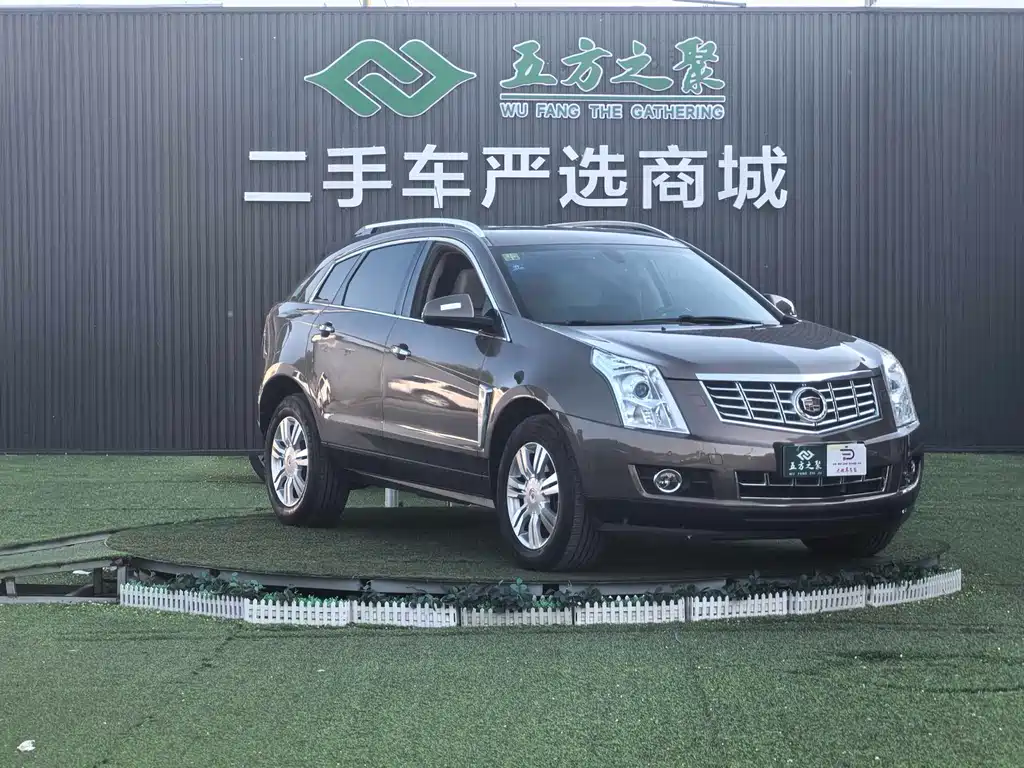 Cadillac SRX 2015 — фото 3