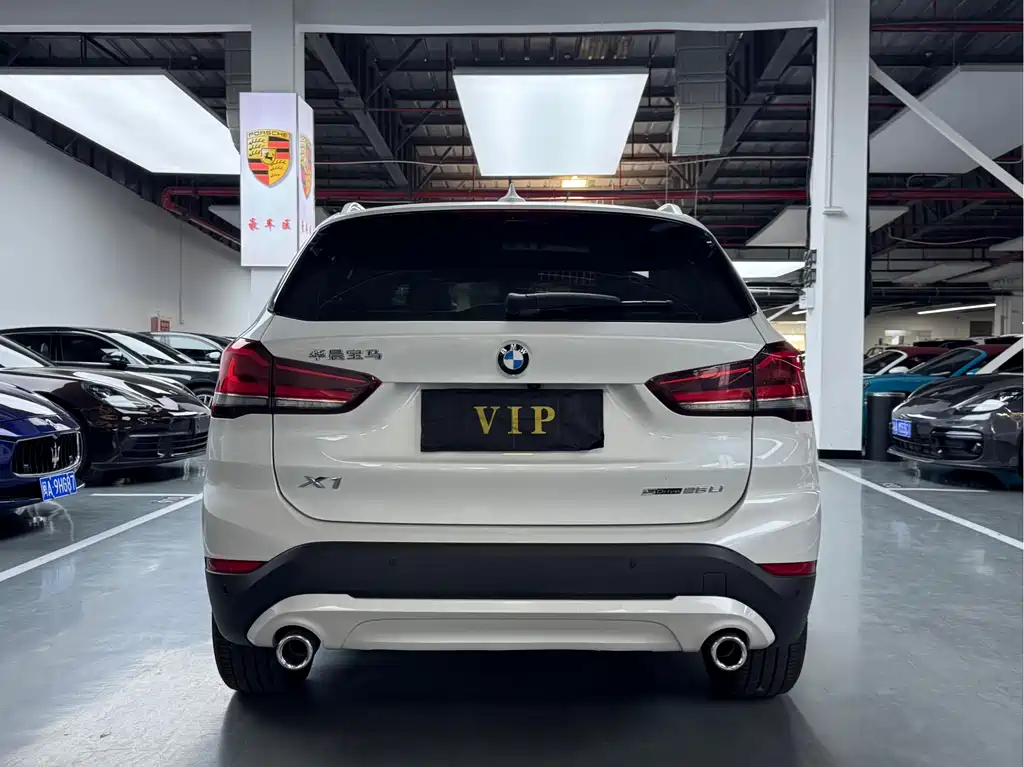 BMW X1 2022 — фото 17